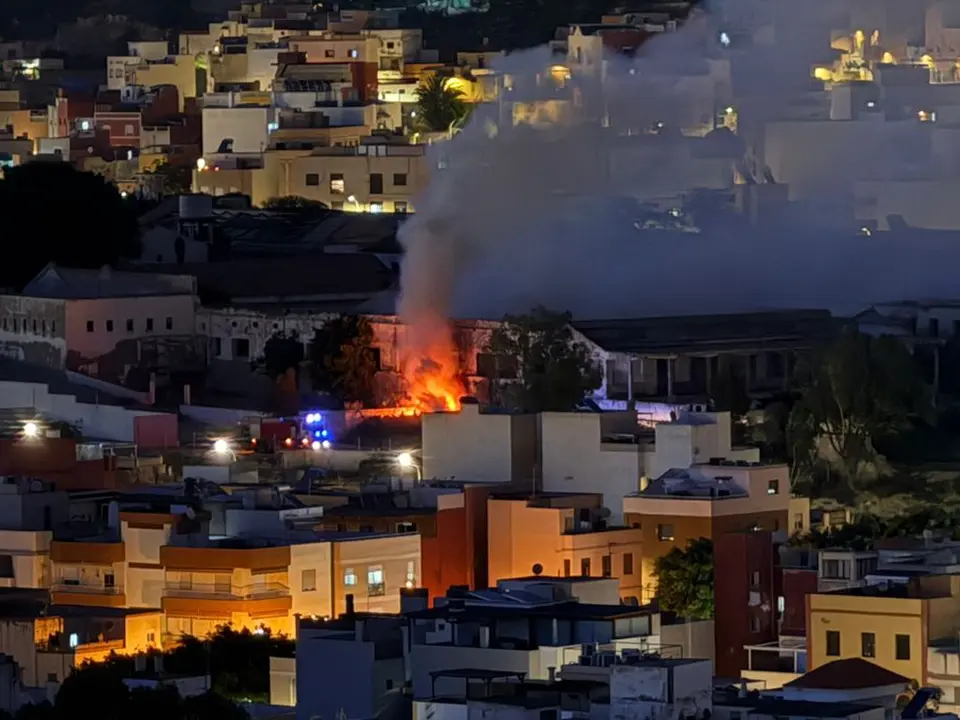 INCENDIIO CUARTEL SANTIAGO