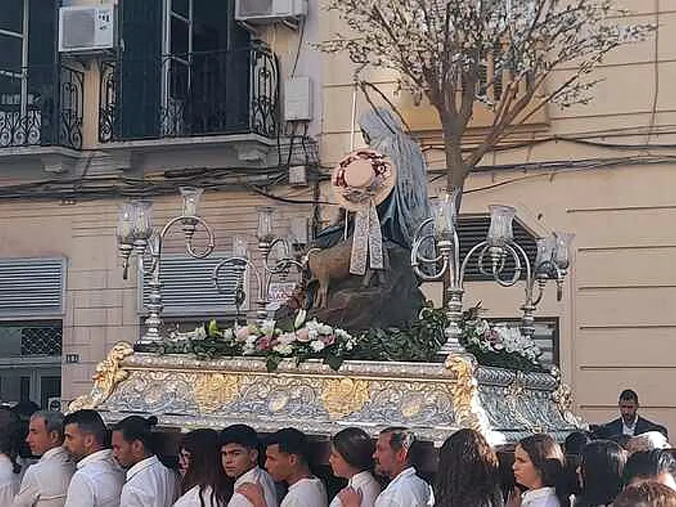 PROCESIÓN DIVINA PASTORA