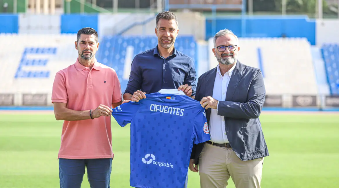 Presentaci&oacute;n de Alberto Cifuentes