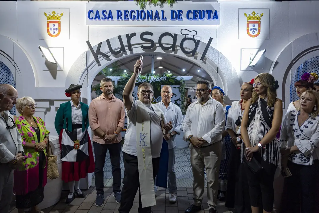 inauguraci&oacute;n caseta de ceuta en la feria de melilla