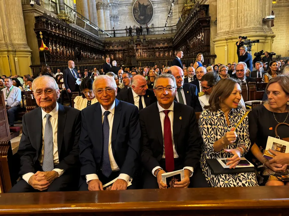 toma de posesi&oacute;n del nuevo obispo Jos&eacute; Antonio Satu&eacute;