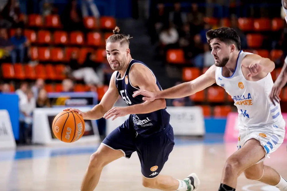 Gerard Jofresa ha sido el mejor del partido con 20 puntos, 4 rebotes y 2 asistencias para alcanzar los 21 cr&eacute;ditos de valoraci&oacute;n / Foto: Valdivielso