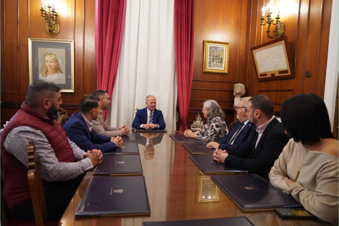 Reuni&oacute;n con la Asociaci&oacute;n de Hu&eacute;rfanos de la Guardia Civil