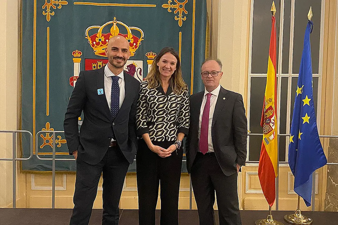 Los Presidentes de los Foros de la Educaci&oacute;n de Ceuta y Melilla con la Directora General de Planificaci&oacute;n y Gesti&oacute;n Educativa, Susana Tejadillos