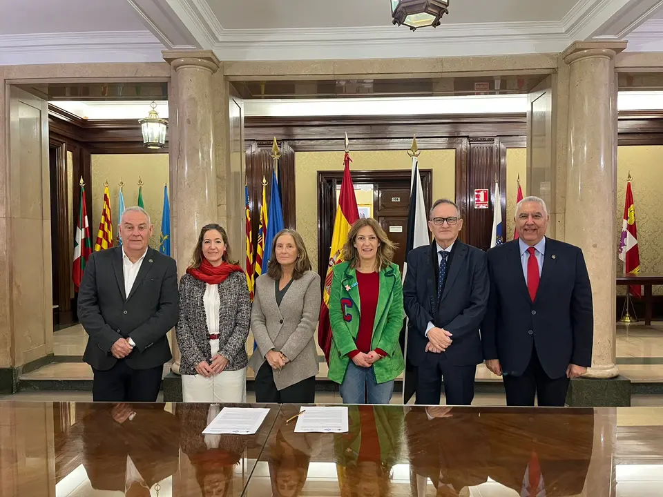 Firma del convenio entre la AECC y el Ingesa / Ingesa