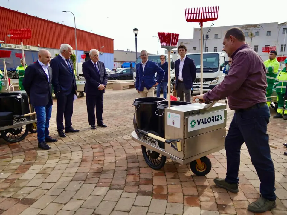 Presentaci&oacute;n de los nuevos carritos el&eacute;ctricos