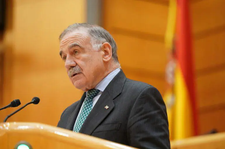 El senador Fernando Guti&eacute;rrez D&iacute;az de Otazu