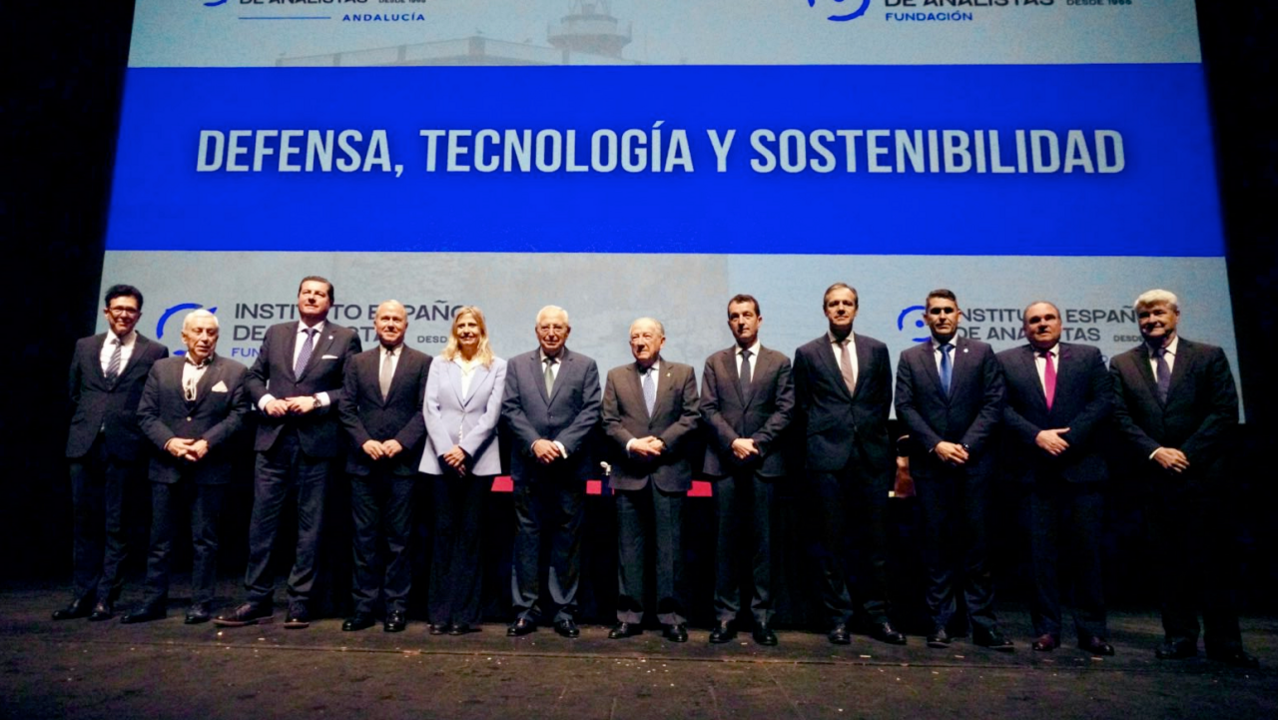 imbroda clausura jornadas analistas