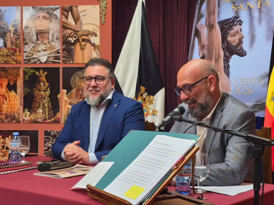 Conferencia del Preg&oacute;n de Semana Santa de la Casa de Ceuta en Melilla