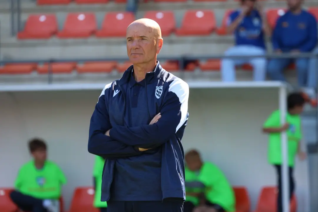 Rivera, entrenador de la UD Melilla