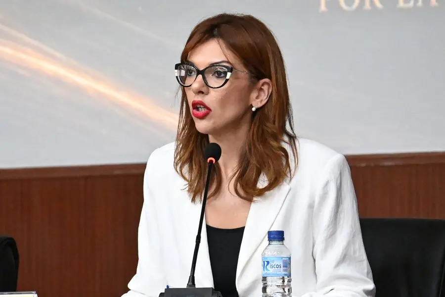 Sabrina Moh / Delegaci&oacute;n del Gobierno