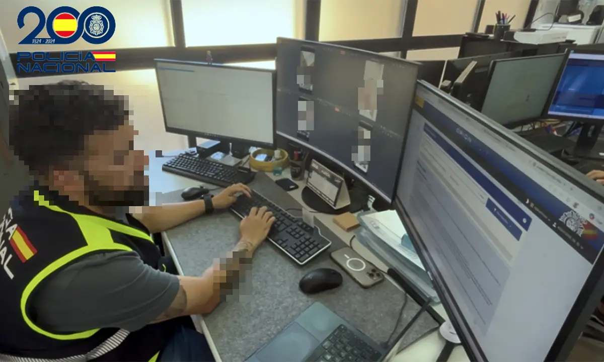 POLICIA NACIONAL REDES