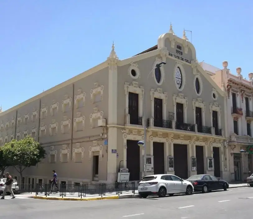 cine perello