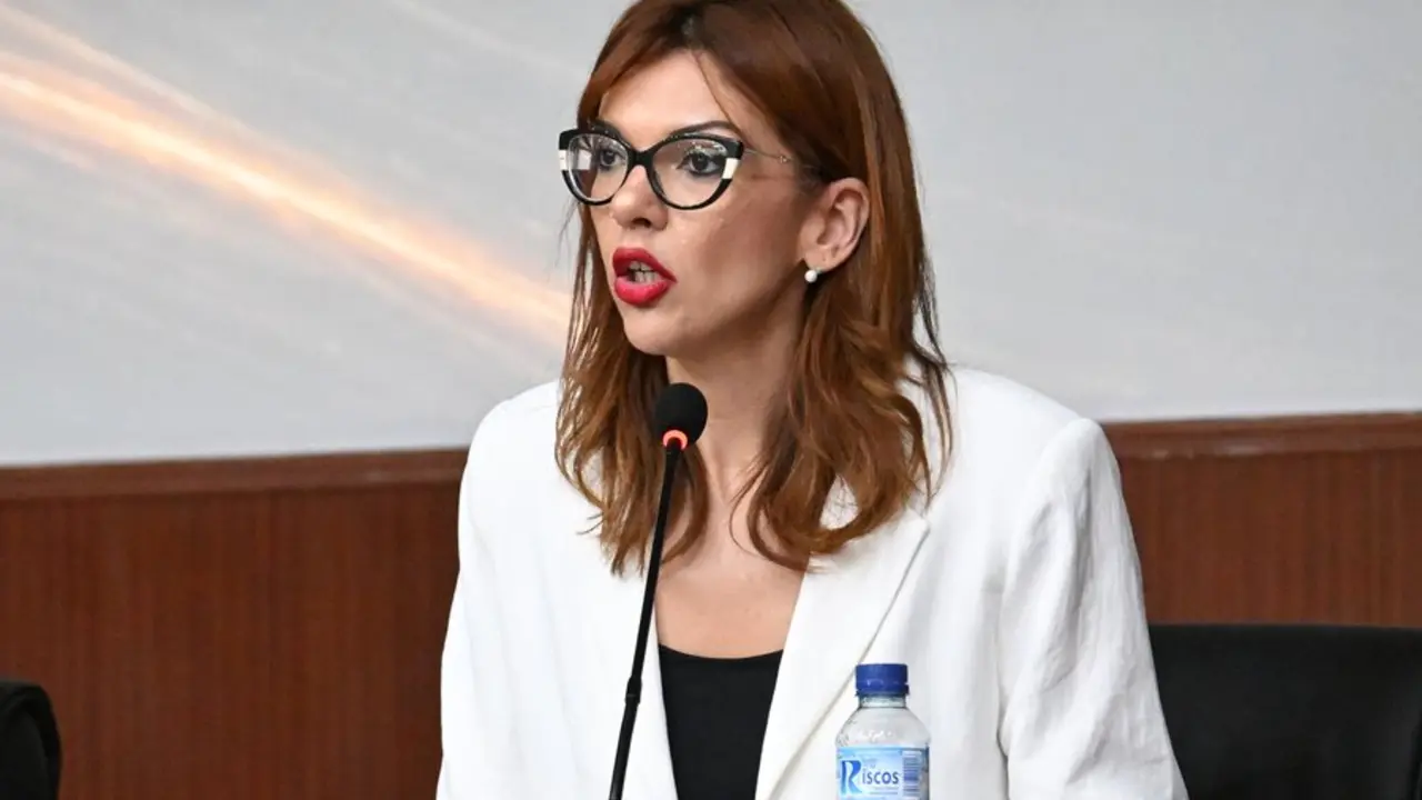 Sabrina Moh / Delegaci&oacute;n del Gobierno