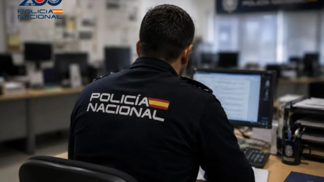 polic&iacute;a nacional