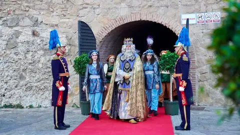 Melilla celebra la llegada de los Reyes Magos con una cabalgata accesible y m&aacute;gica