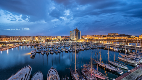 Puerto Deportivo de Melilla / A. S&aacute;nchez &Aacute;lvarez