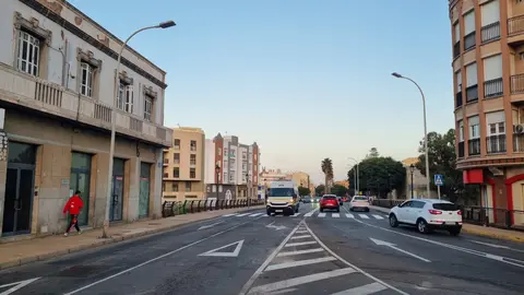 puente de Camellos,  plaza Mart&iacute;n de C&oacute;rdoba con plaza Primero de Mayo