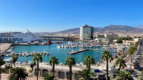 vista del puerto