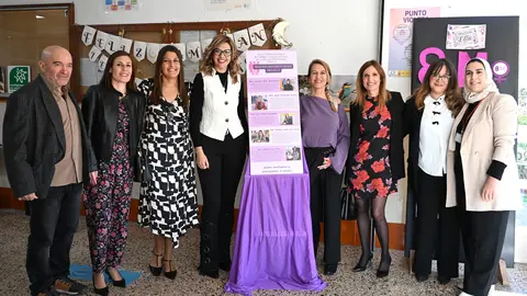 Acto conmemorativo del 8M celebrado en el IES Enrique Nieto / Delegaci&oacute;n del Gobierno