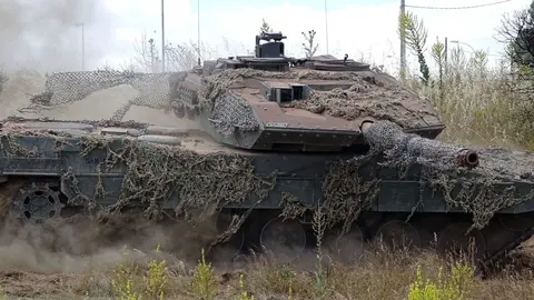 Leopardo_2E_campo_a_traves
