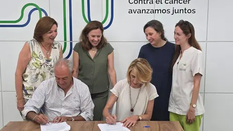 AECC y Colegio de Farmac&eacute;uticos