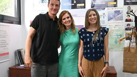 Laura Segura con representantes de ACNUR. / Delegaci&oacute;n del Gobierno
