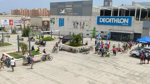 exterior-centro-comercial-1
