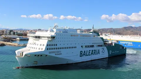 El ferry "Rusadir" enlaza M&aacute;laga y Melilla