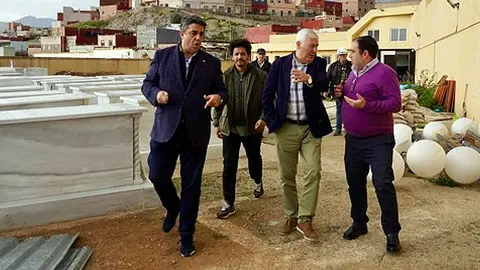 El consejero de Medio Ambiente visita el cementerio hebreo