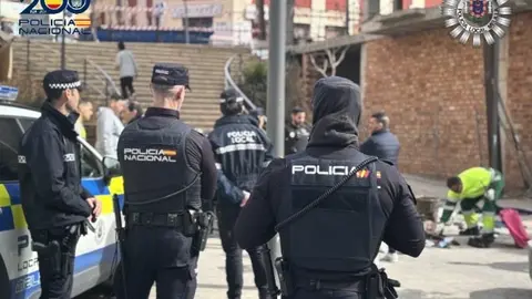 Actuaci&oacute;n conjunta de la Polic&iacute;a Nacional y la Polic&iacute;a Local