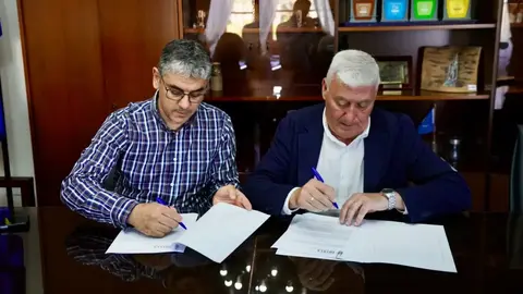 firma convenio comision islamica