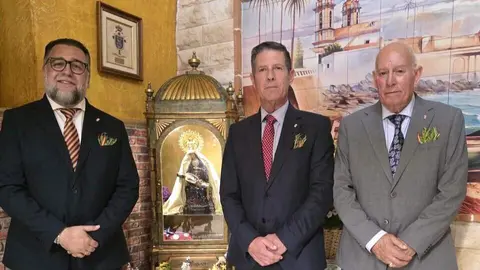 Visita institucional a la Casa Regional de Ceuta en Melilla del comandante general
