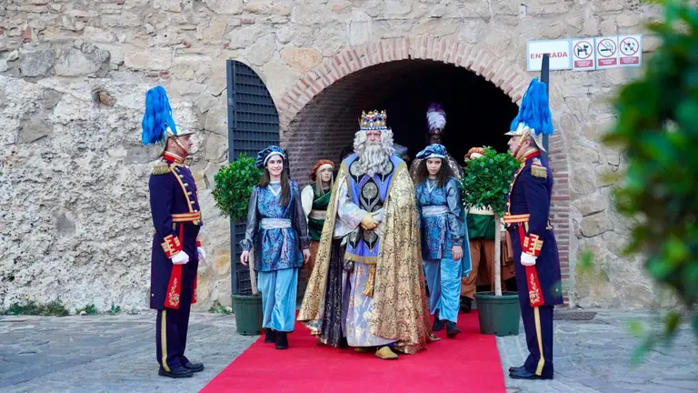Melilla celebra la llegada de los Reyes Magos con una cabalgata accesible y m&aacute;gica