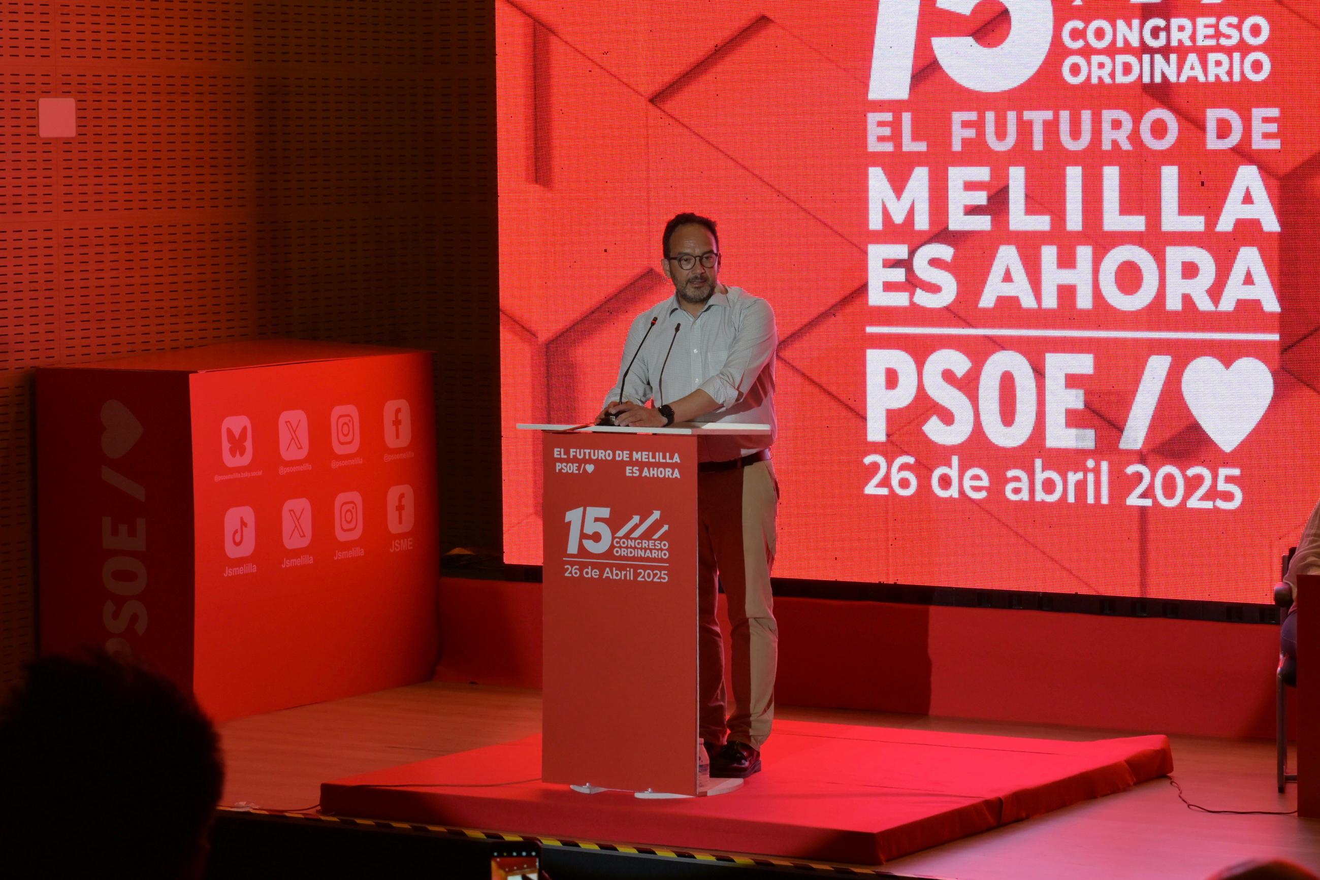 Antonio Hernando, en el Congreso de los socialistas melillenses