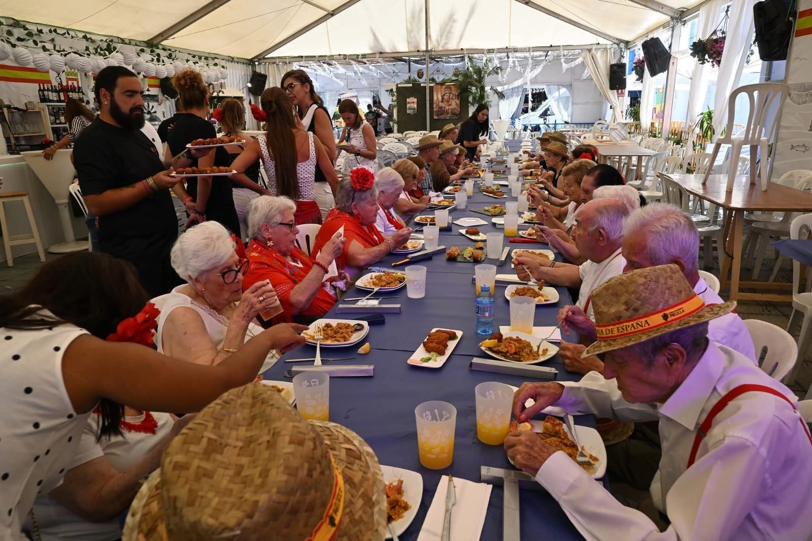Fiesta del Mayor en la Casa Regional de Ceuta en Melilla