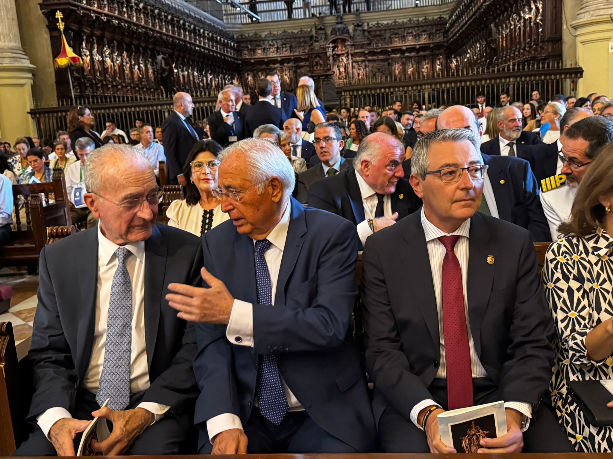 toma de posesión del nuevo obispo José Antonio Satué