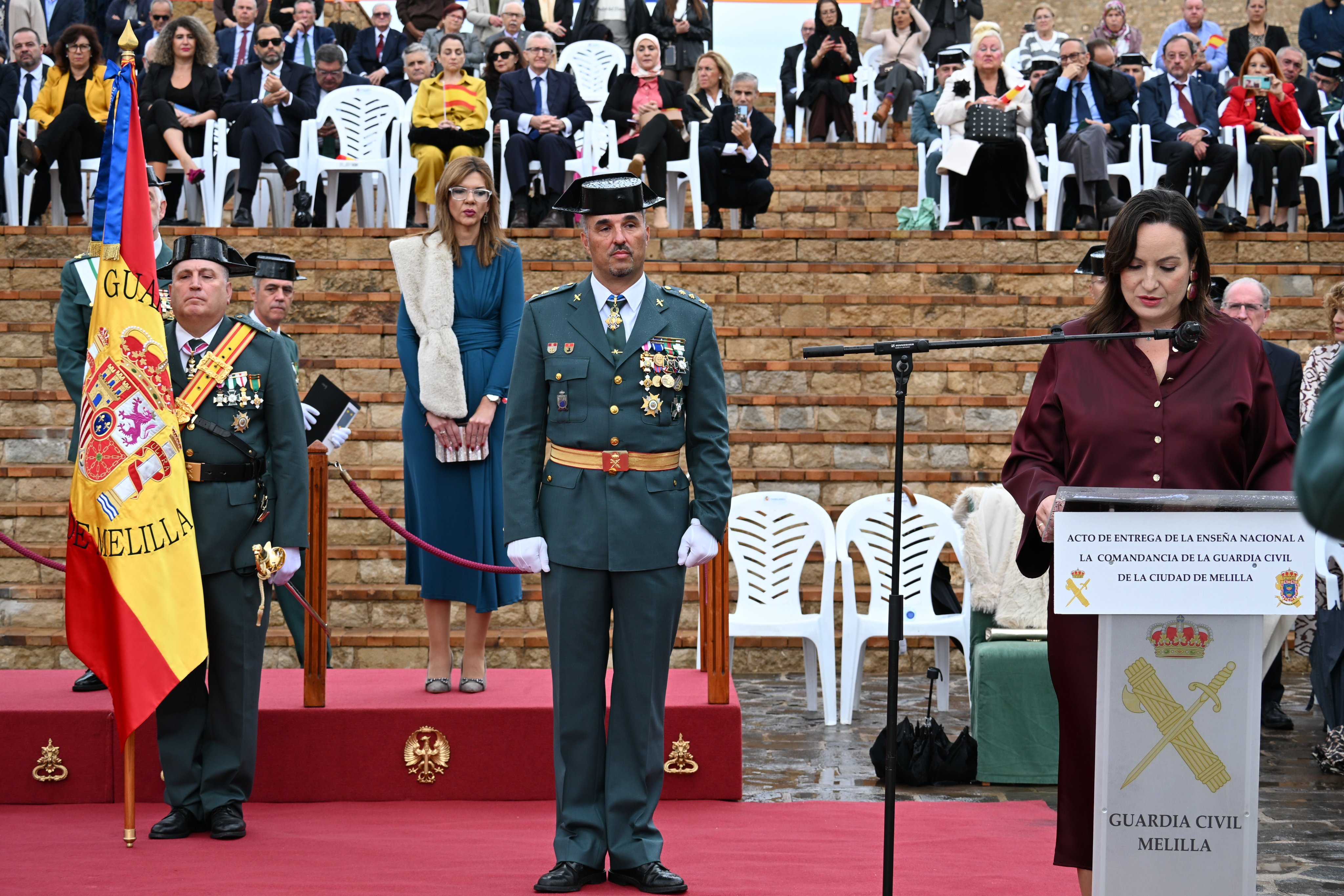 Entrega de la bandera nacional a la Guardia Civil / Gobierno de Melilla