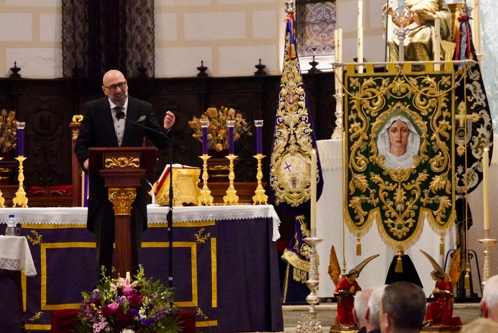 Pedro Pomares, en el pregón de Semana Santa